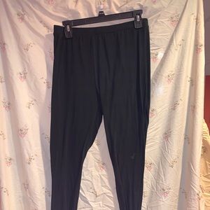 Black thermal leggings
